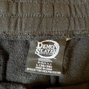 Demon Slayer Men's L Black Tanjiro Kamano Mask Sweatpant Shorts